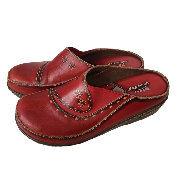 Spring Step L'Artiste Burbank Red Slip-On Leather Clogs Size 39 US 8.5 - Picture 2 of 8